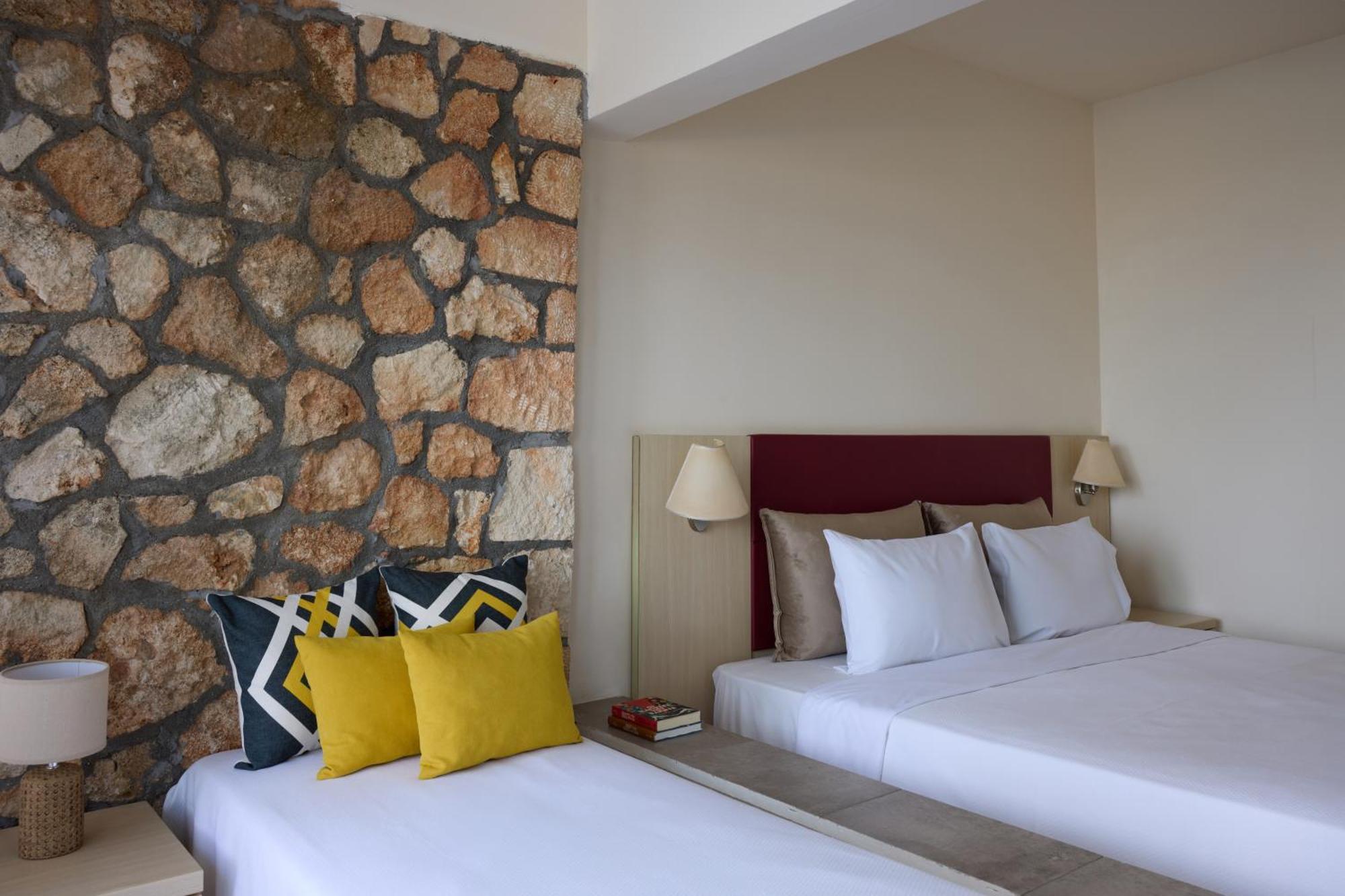 Blue Bay Hotel 4*