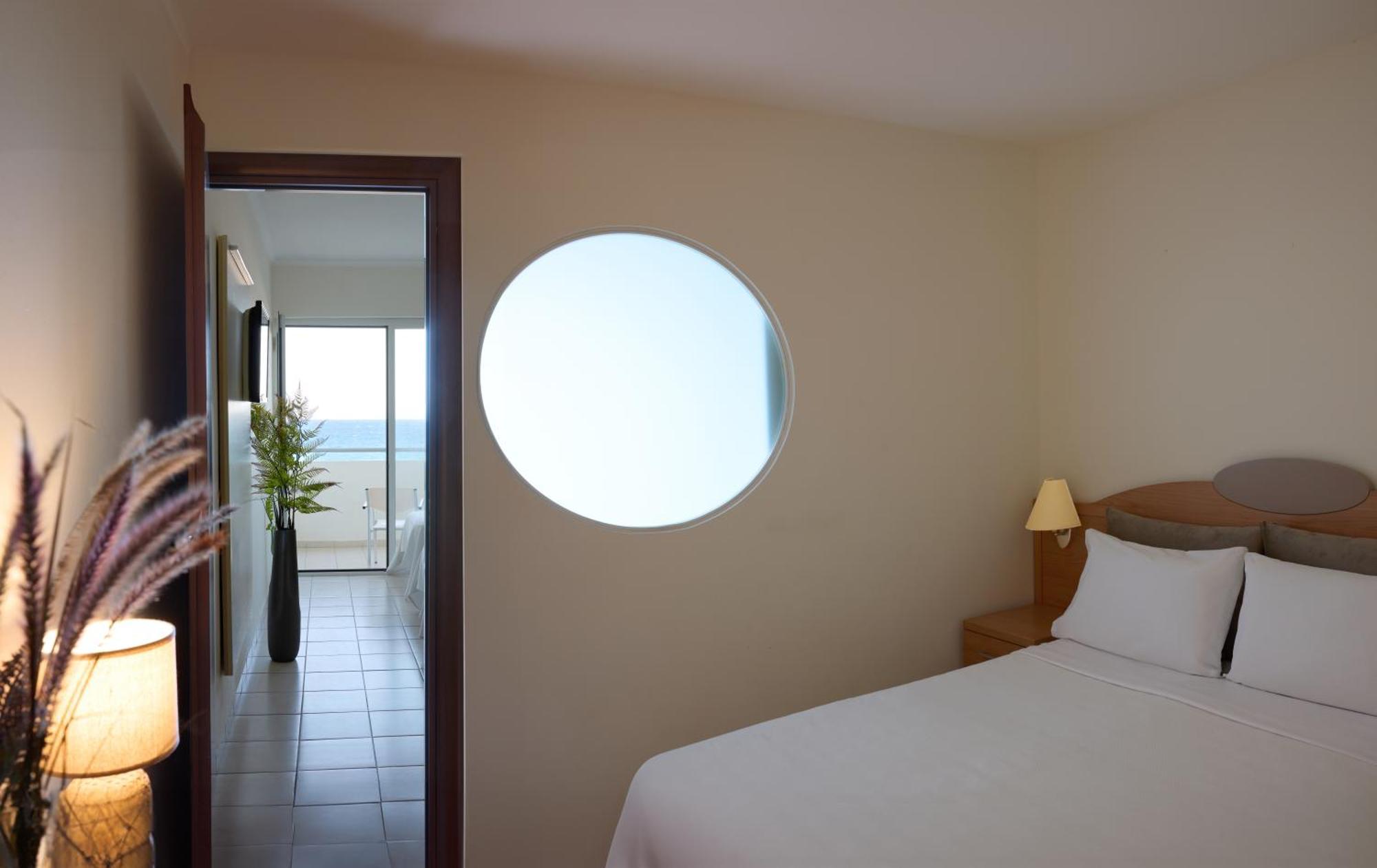 Hotel Blue Bay Ialysos (Rhodes)